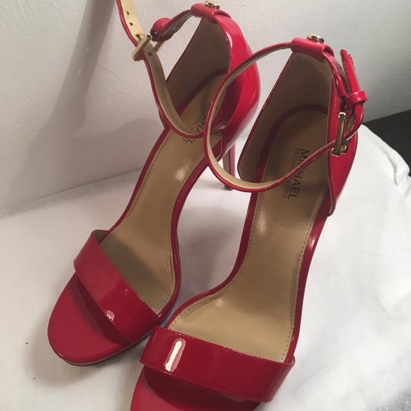 Michael Kors - Picture 8 of 8